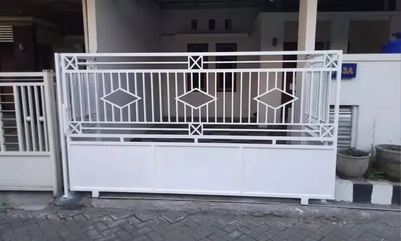 Model pagar besi hollow unik, foto: OLX