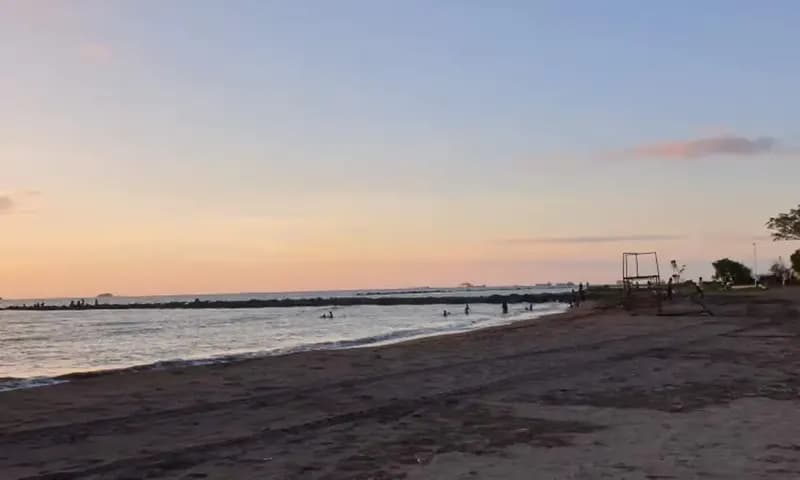 Pantai Bosowa Makassar, Sulawesi Selatan, (Foto: Google Maps/Wahidah Arsyad)