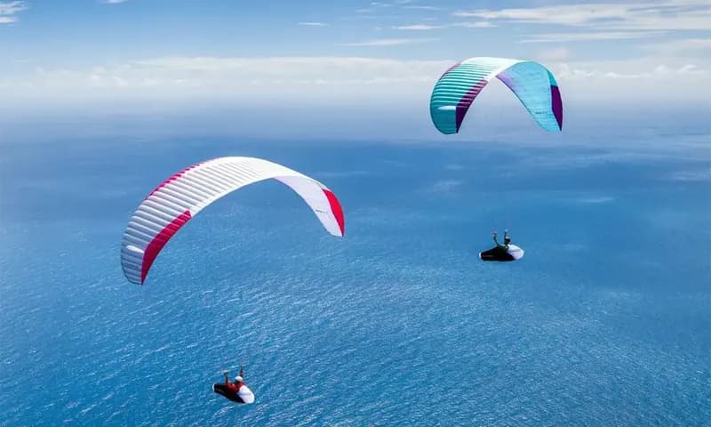 Olahraga Paralayang (Foto: Instagram/@adigeisegger)