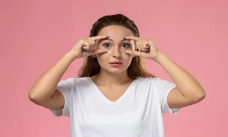 Penyebab Mata Kedutan dalam Medis (Foto: Freepik/KamranAydinov)
