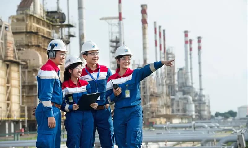 Tersedia untuk Lulusan S1, Recruitment Pertamina Buka Puluhan Lowongan Kerja