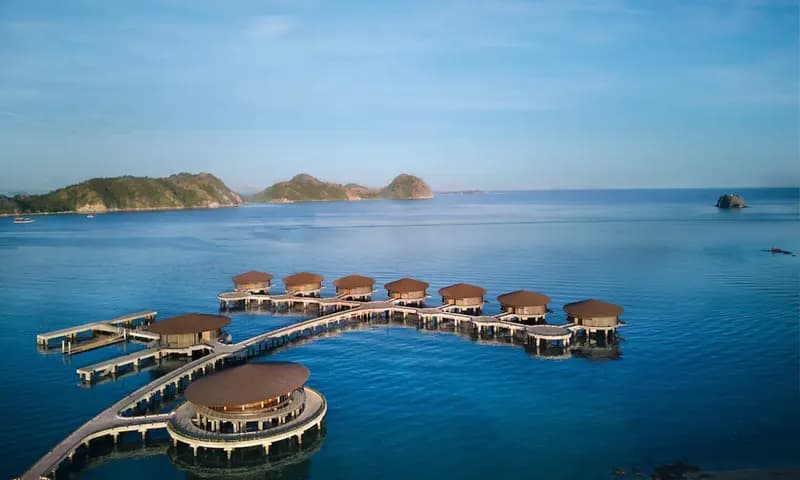 Panorama vila dan resort mewah di Labuan Bajo, Provinsi NTT (Foto: dok. Hotels)