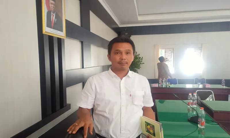 Ketua DPC Partai Gerakan Indonesia Raya (Gerindra) Kabupaten Simalungun, Sastra Joyo Sirait. (Foto: PARBOABOA/Jeff Gultom)