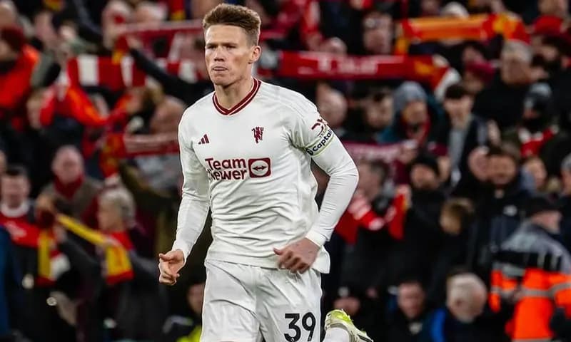 Di tengah panasnya bursa transfer musim panas, Scott McTominay, gelandang tangguh Manchester United, dikabarkan hampir menyelesaikan kepindahannya ke Napoli. (Foto: Instagram/@scottmctominay)