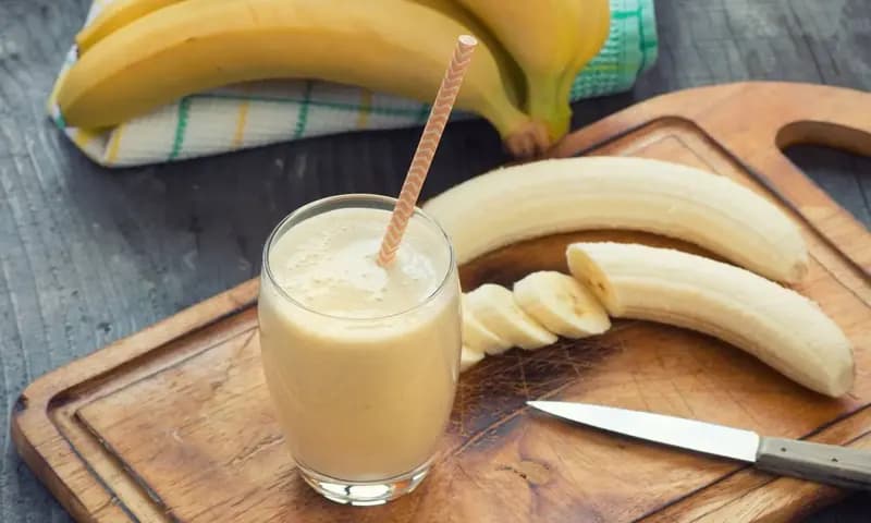 Resep smoothies pisang (Foto: sehatq.com)