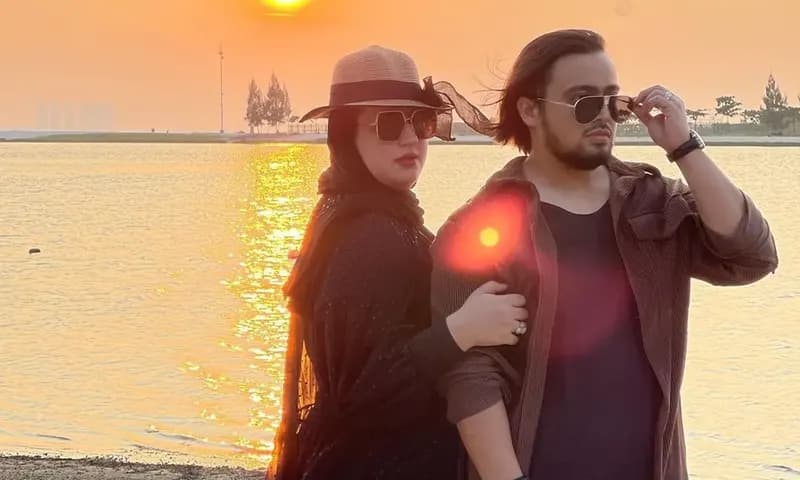 Tasyi Athasyia dan Syech Zaki Alatas (Foto: Instagram/@tasyiathasyia)