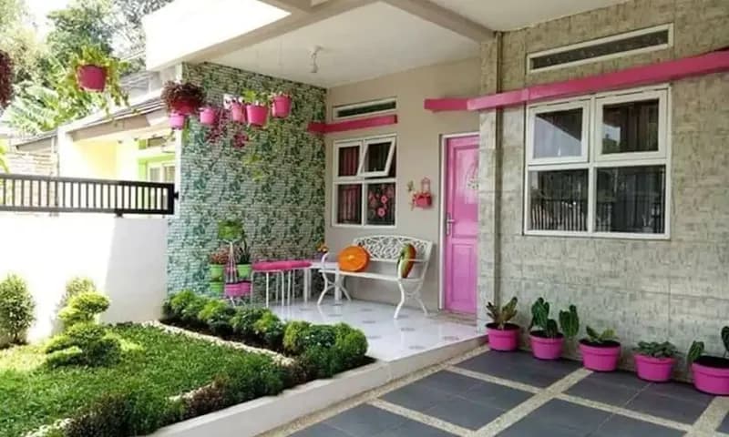 Model teras depan rumah minimalis, foto: Facebook/Ceritaku