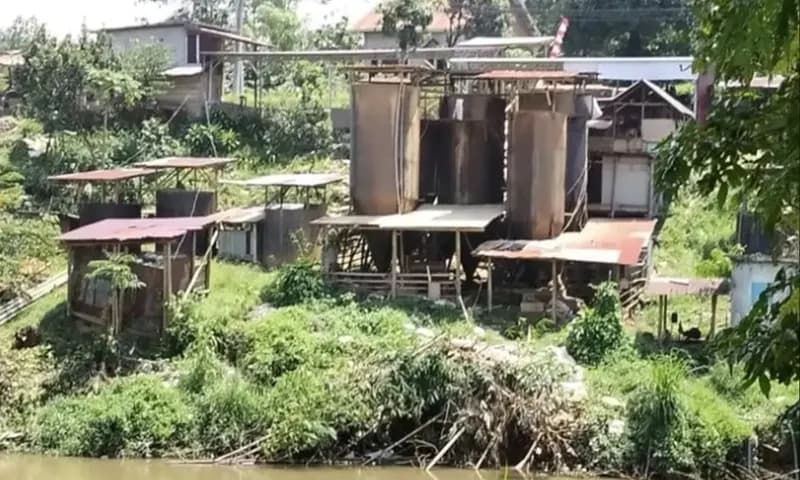 Pengolahan tambang emas di Kabupaten Lebong, Bengkulu (Foto: Dok. Kompas)