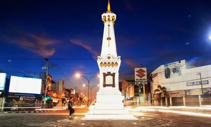 Tugu Yogyakarta, Jl. Jend. Sudirman, Gowongan, Kec. Jetis, Kota Yogyakarta, Daerah Istimewa Yogyakarta