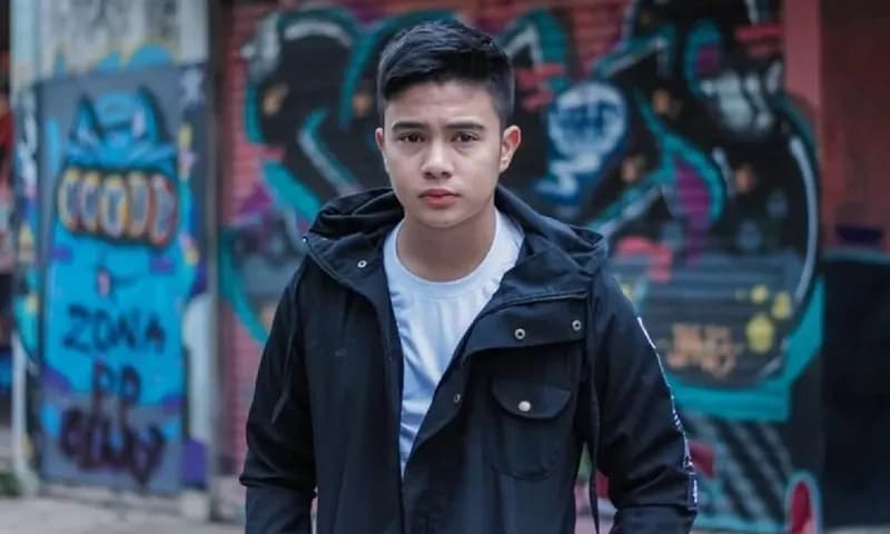 Profil dan Biodata Umay Shahab (Foto: Instagram/@umayshahab)