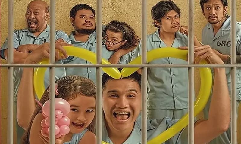 Para pemain Film Miracle In Cell No 7 versi Indonesia, Ada Indro Warkop dan Vino G Bastian (Foto: Instagram/@falconpicture__)