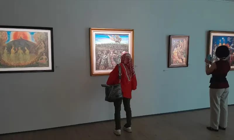 Display ruang dalam pameran "Wajah Kita dalam Rupa" yang digelar di Bentara Budaya Jakarta. (Foto: dok. Hypeabis)
