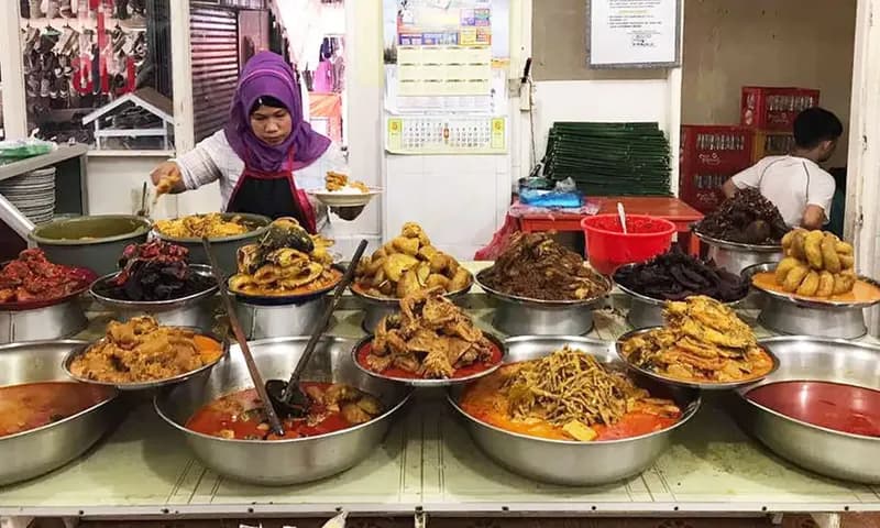 Tempat wisata kuliner Padang Panjang, foto: Instagram/@Fredybenji