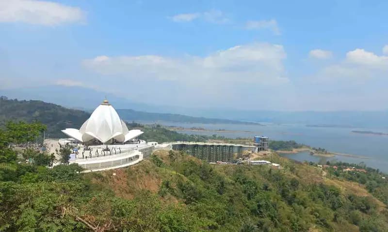 Tempat wisata di Sumedang, Jawa Barat, foto: bankbjb.co.id