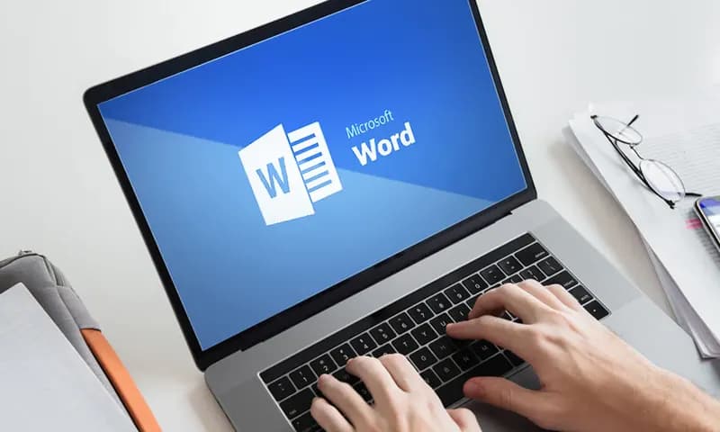 Ilustrasi cara mencoret tulisan di Word