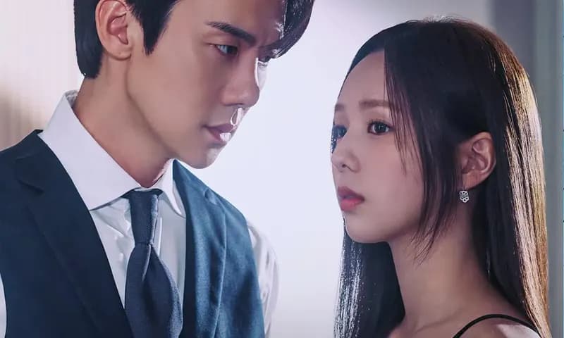 Gambar Poster Drama Korea When The Phone Rings. (Foto: Instagram/@netflixid)