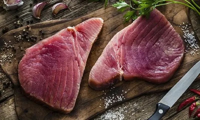Manfaat ikan tuna. (Foto: istockphoto/fcafotodigital)