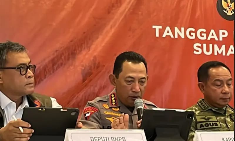 Kapolri Jenderal Listyo Sigit Prabowo dalam konferensi pers di Lanud Halim Perdanakusuma, Jakarta, Jumat (19/12/2025)(Foto: Dok. Tangkap Layar)
