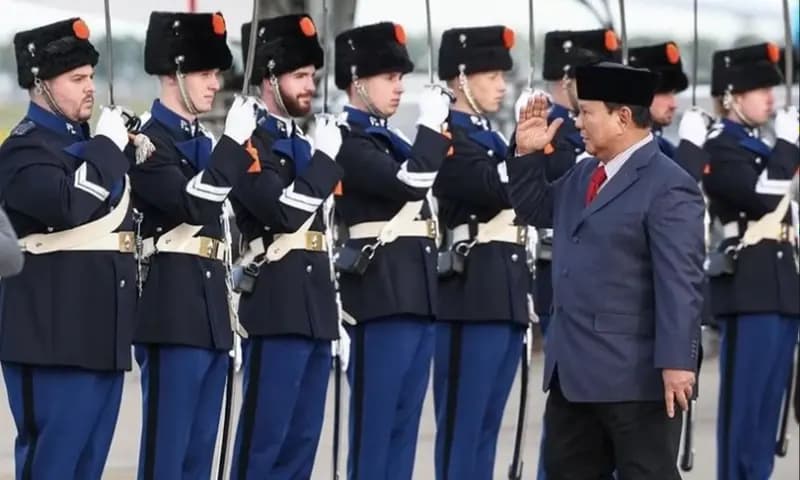 Presiden RI Prabowo Subianto tiba di Amsterdam, Belanda, Kamis (25/9/2025) waktu setempat. (Foto: Dok. IG Presiden Republik Indonesia)