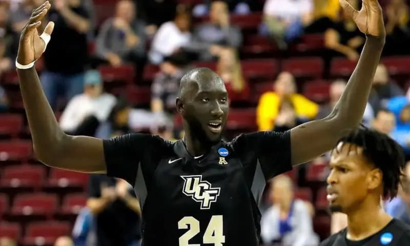 Pebasket Tacko Fall akan berpindah ke klub Nanjing Tongxi Monkey Kings pada 2024 mendatang. (Foto: Instagram/ @tacko._fall)