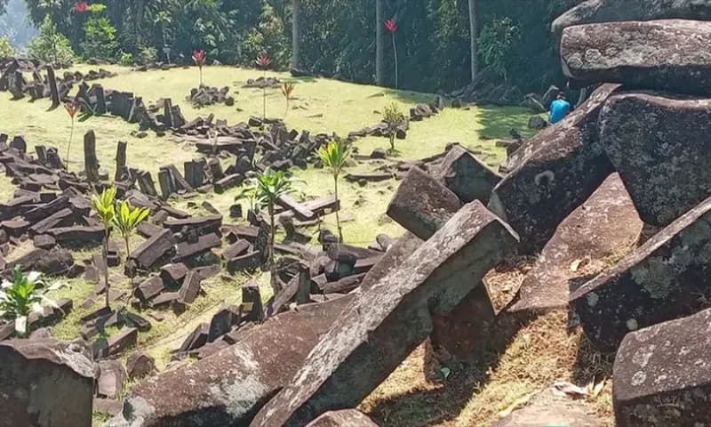 Situs Megalitikum Gunung Padang, Desa Karyamukti, Kecamatan Campaka, Kabupaten Cianjur, Jawa Barat. (Foto: Dok. Kompas)