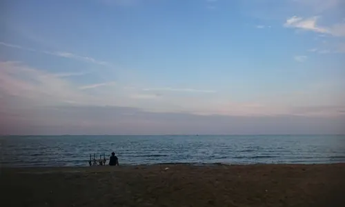 pantai balongan indah