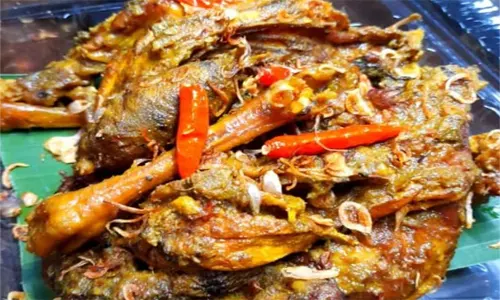 resep ayam lodho tulungagung