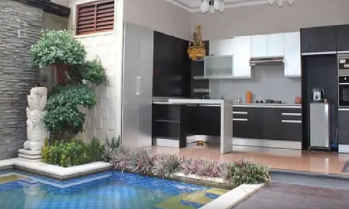 dapur dan taman belakang rumah minimalis